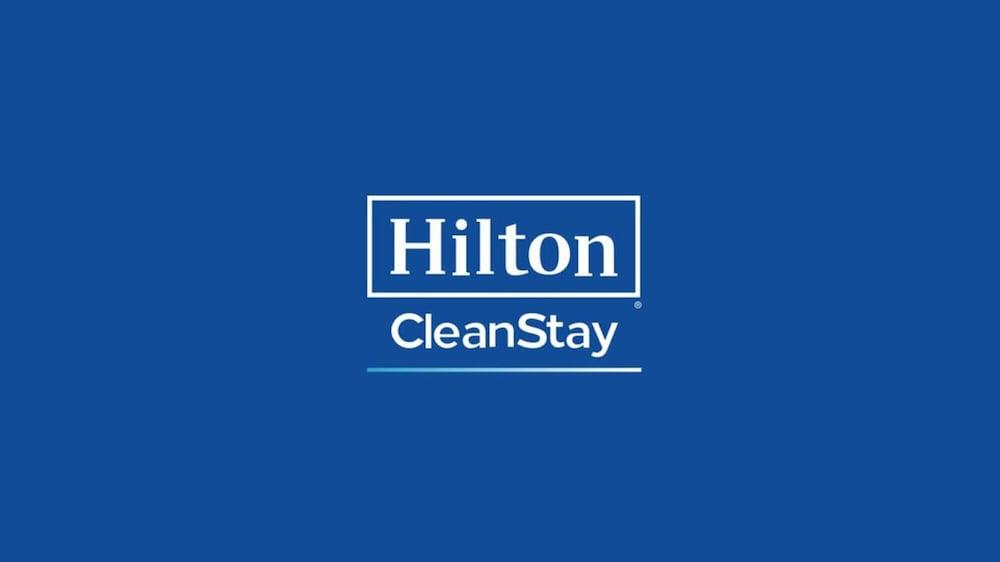 Hampton Inn & Suites Cleveland-Бичвуд Экстерьер фото